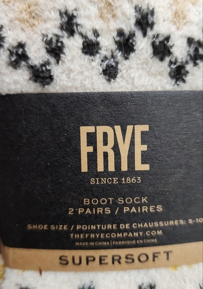 Frye Supersoft 2 pair socks Mustard Black Abstract - Picture 3 of 4